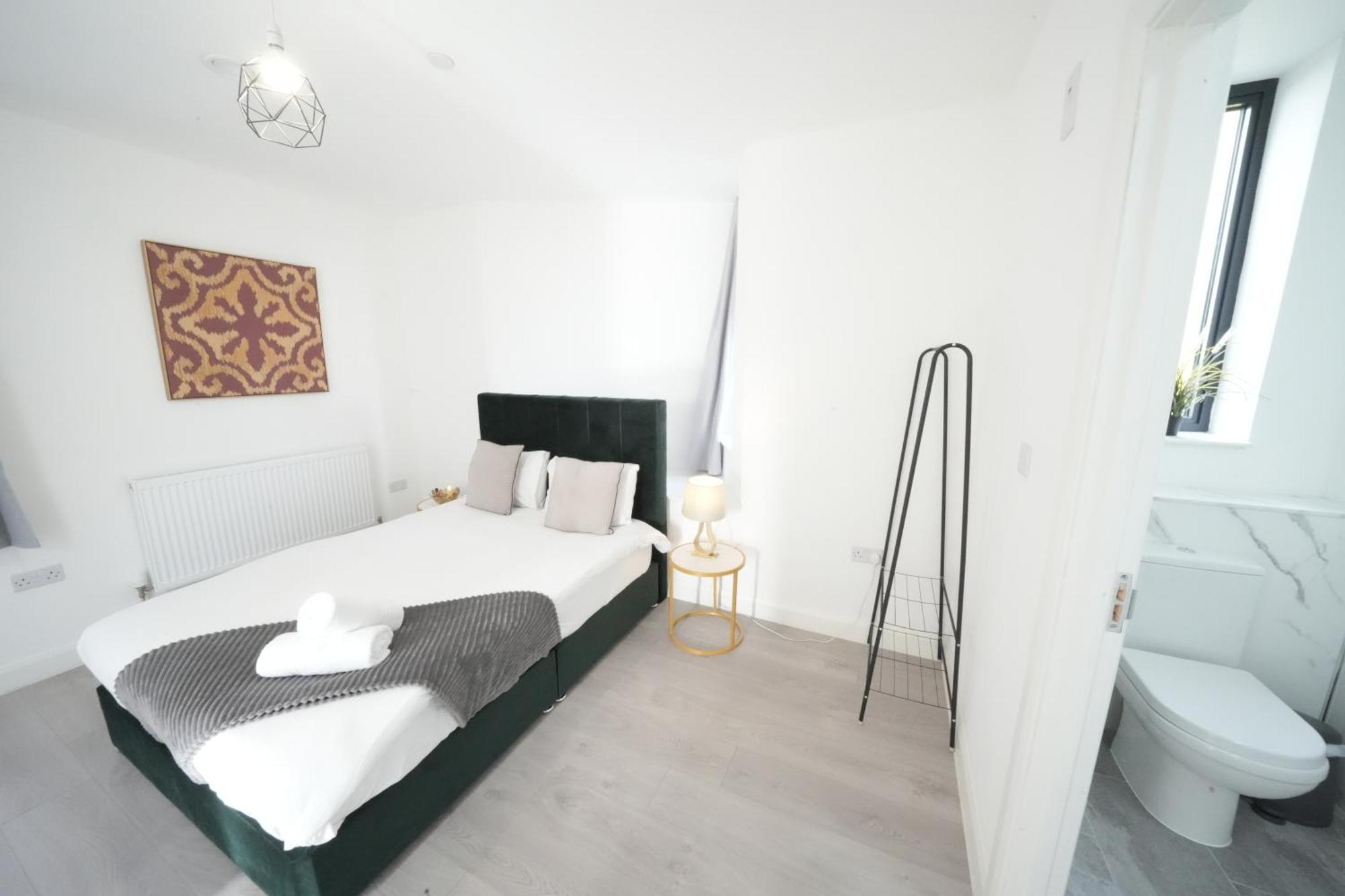 Ealing Broadway Great Stay 7-Minute Walk From The Underground Esterno foto