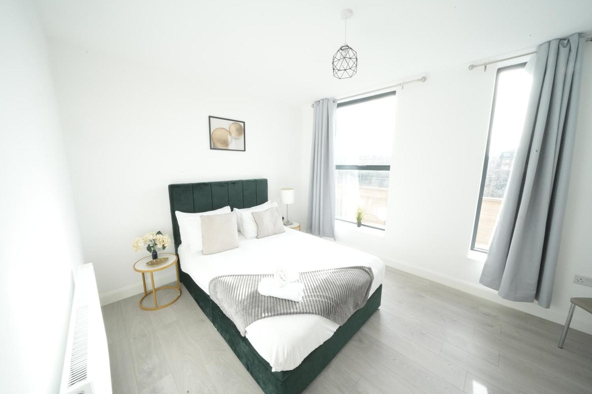 Ealing Broadway Great Stay 7-Minute Walk From The Underground Esterno foto