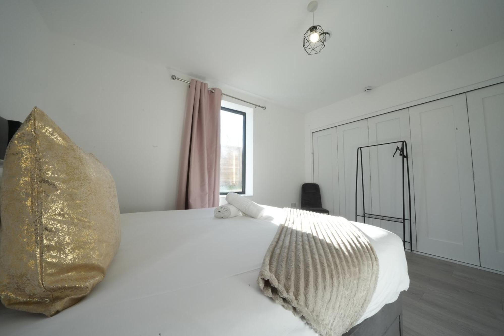 Ealing Broadway Great Stay 7-Minute Walk From The Underground Esterno foto