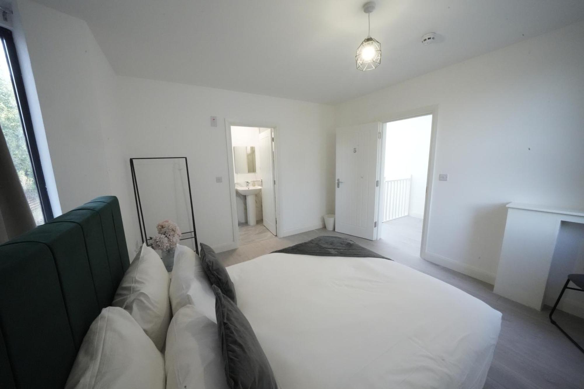 Ealing Broadway Great Stay 7-Minute Walk From The Underground Esterno foto